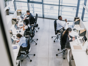 Read more about the article RIM vs In-House IT: Scaling Infrastructure the Right Way